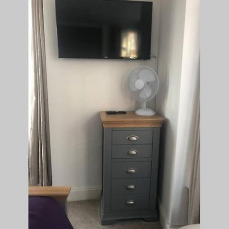 Bernards Hideout Apartman Cromer Kültér fotó