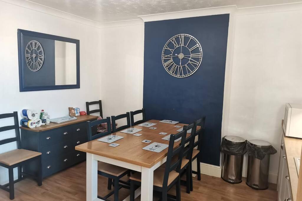 Bernards Hideout Apartman Cromer Kültér fotó