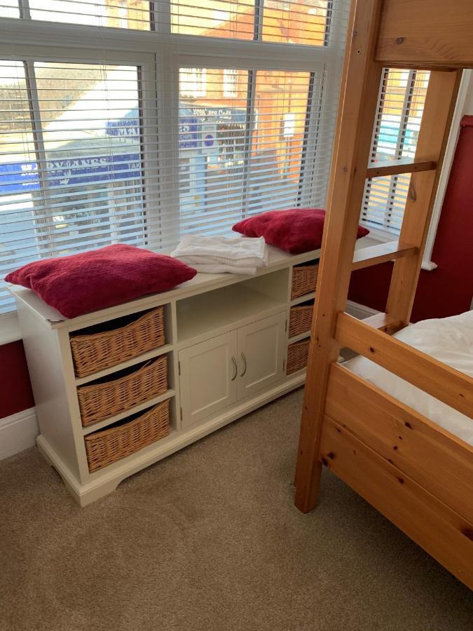 Bernards Hideout Apartman Cromer Kültér fotó